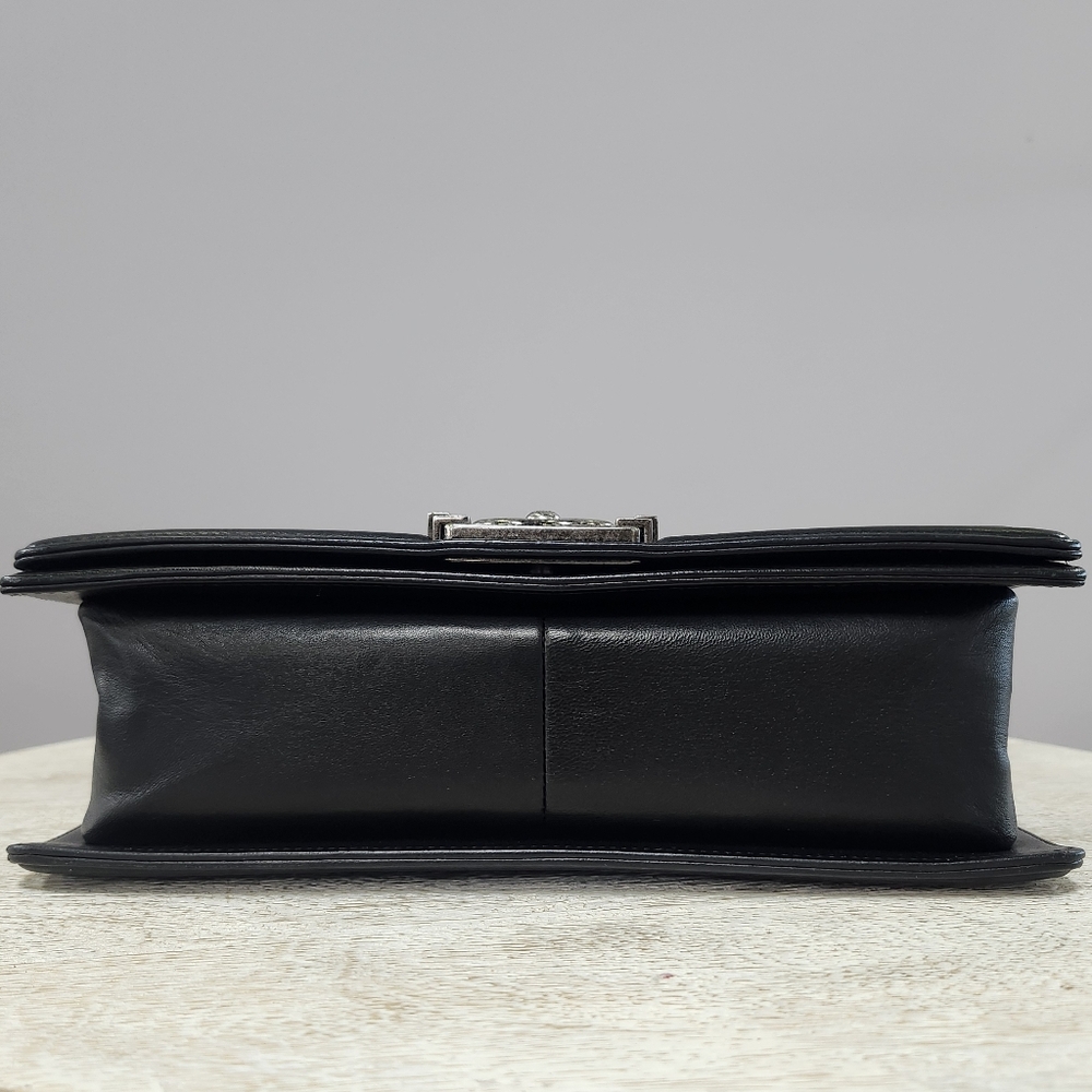 RARE Chanel Celtic Black Boy Bag - Picture 7 of 13